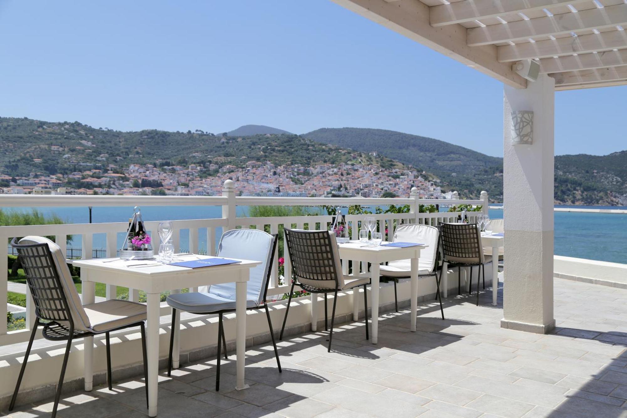 Skopelos Village Hotel Bagian luar foto