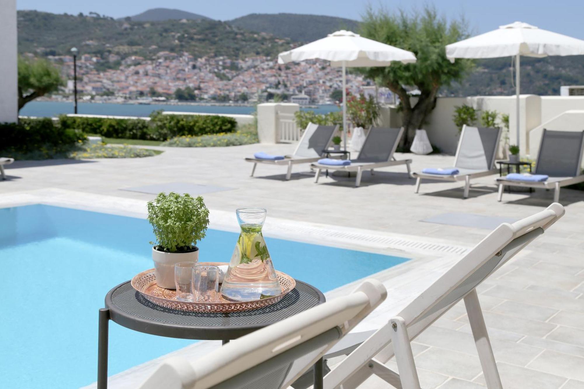 Skopelos Village Hotel Bagian luar foto