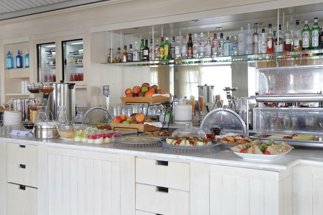 Skopelos Village Hotel Bagian luar foto